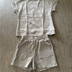 Geometric Patterned Top & Short Set NEW